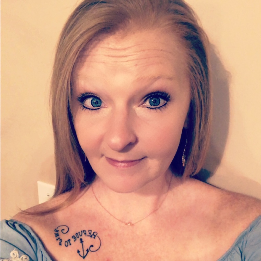 Meet your Posher, Brandy